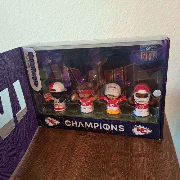 Little People NFL Super Bowl LVII Champions Set - Picture 8 of 9